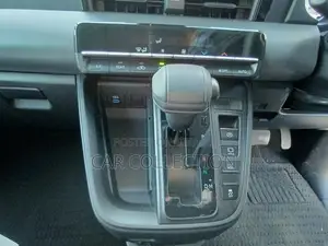 Toyota Noah S-G 2022