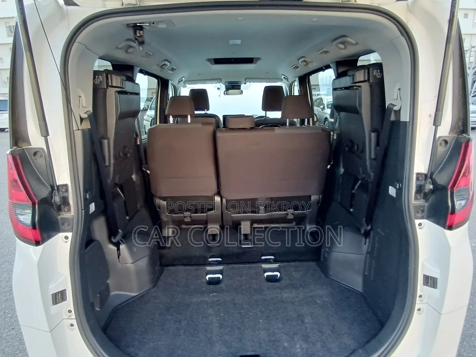 Toyota Noah S-G 2022