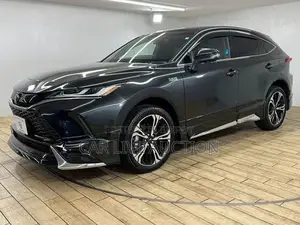 Toyota Harrier PHEV G 2022