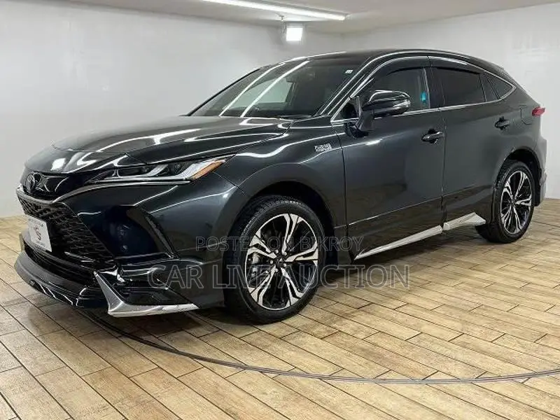 Toyota Harrier PHEV G 2022