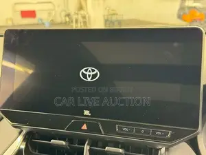 Toyota Harrier PHEV G 2022