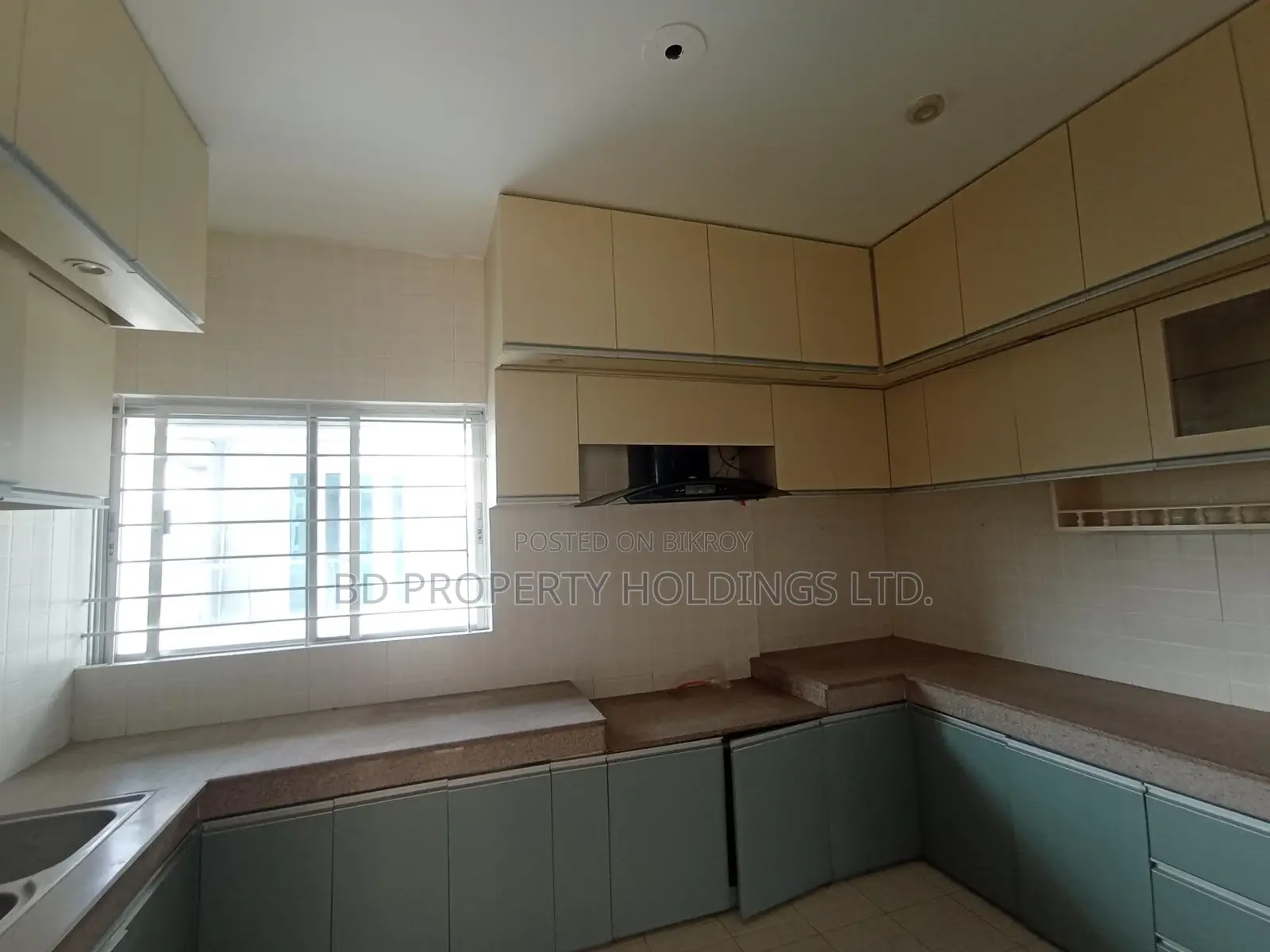 3200 SQFT Premium Ready Apartment for Rent 7th Floor in Uttara