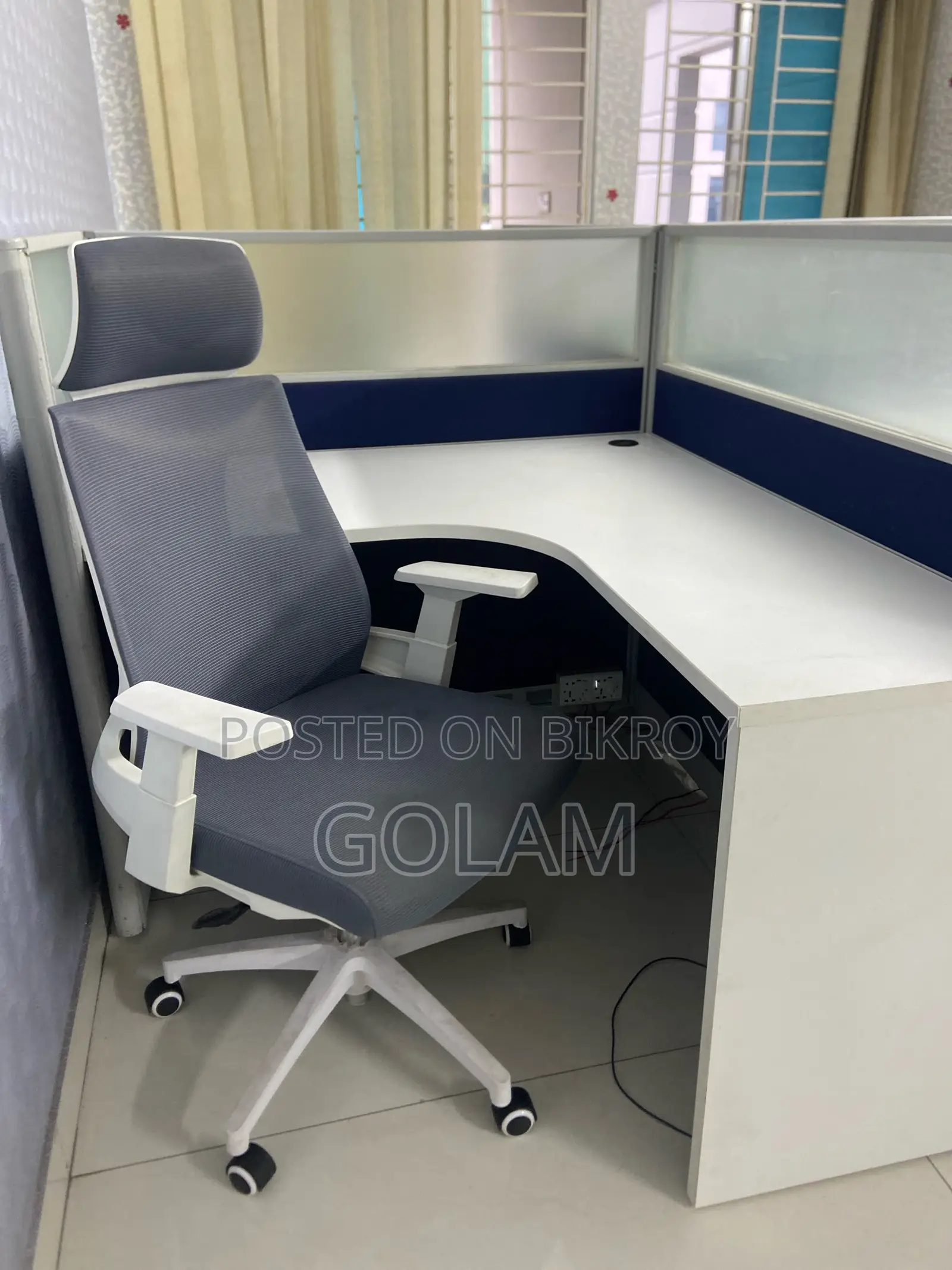 Working Station for Four People