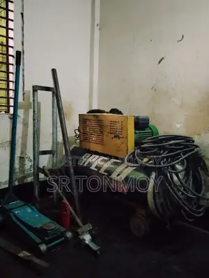 টায়ার রিপিয়ারিং এন্ড ভল্কাইজিং এর কমপ্লিট মেশিন সেট বিক্রয় করা হবে।