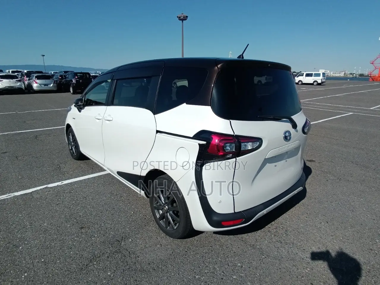 Toyota Sienta G QUERO PACKAGE 2020