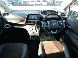 Toyota Sienta G QUERO PACKAGE 2020