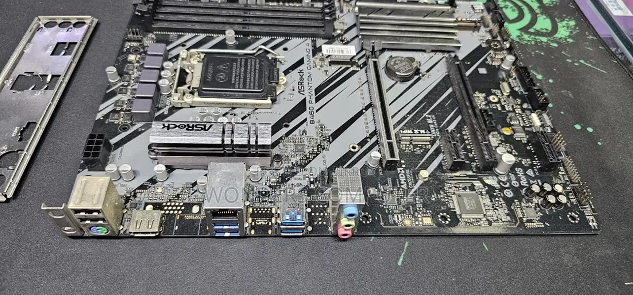 ASRock B460 Phantom Gaming 4 LGA 1200 Intel ATX Motherboard