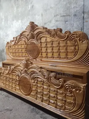 2.5 Solid Wood Bed for Sale at Lowest Price
