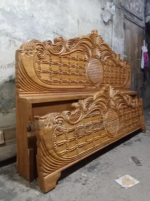 2.5 Solid Wood Bed for Sale at Lowest Price