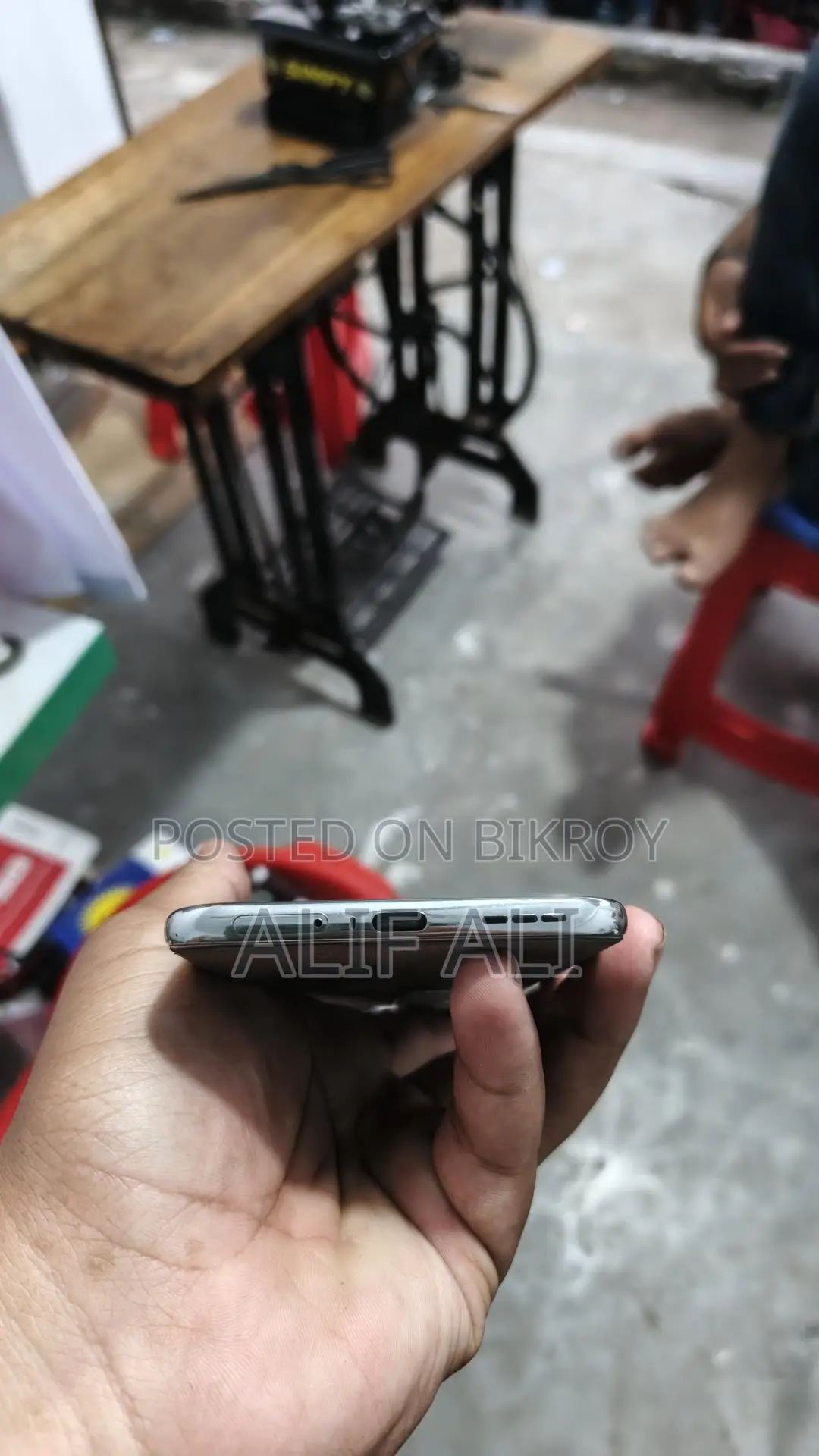 Tecno Spark 40 Pro + (8/256) official (Used)