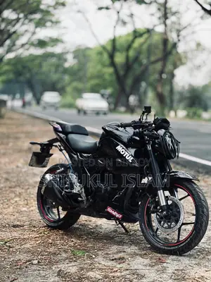 Suzuki Gixxer . 2022