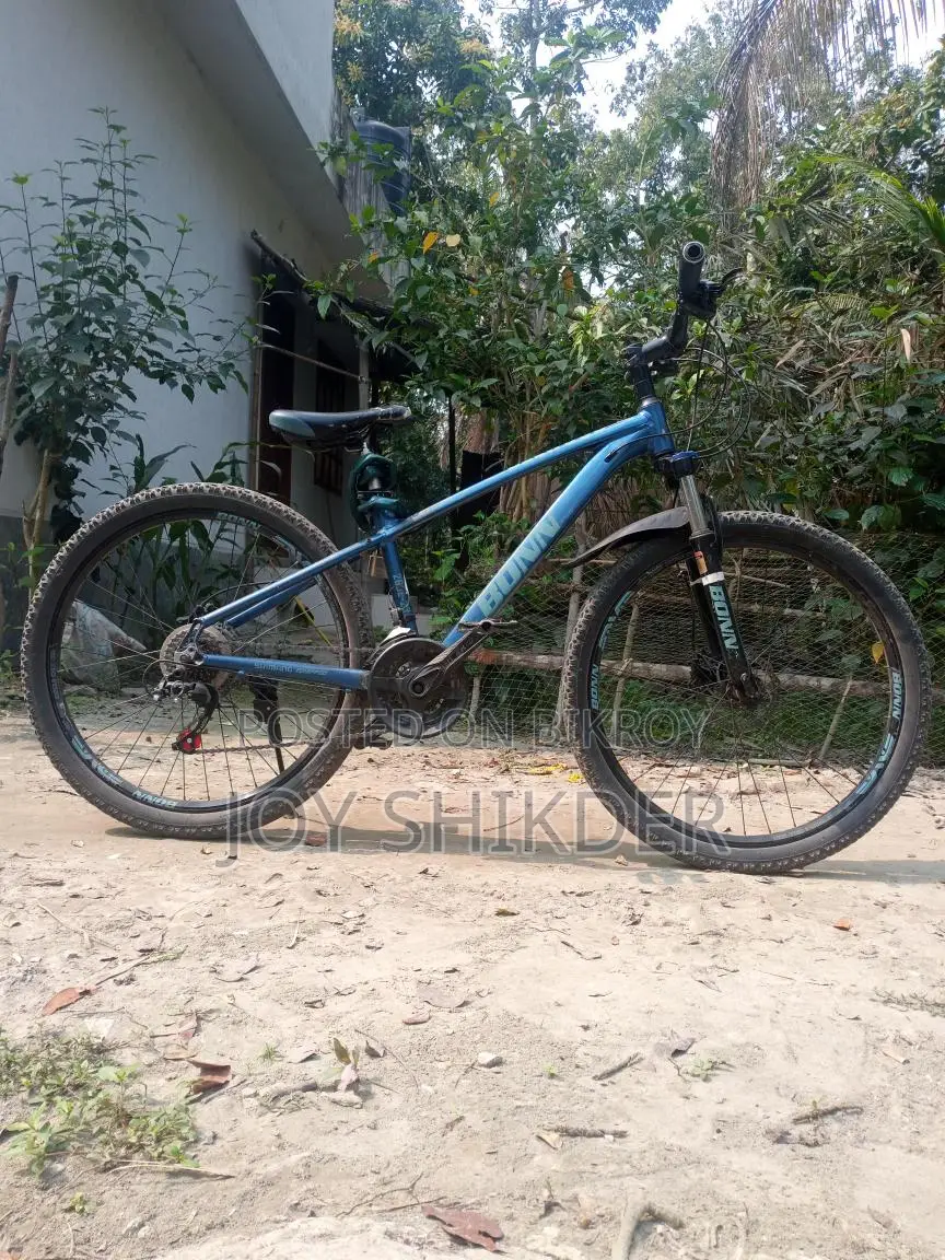 মডিফাই স্টান্ট সাইকেল। ফুল ফ্রেশ কন্ডিশন।