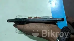 Vivo X200 ram 12 ROM 256 (Used)