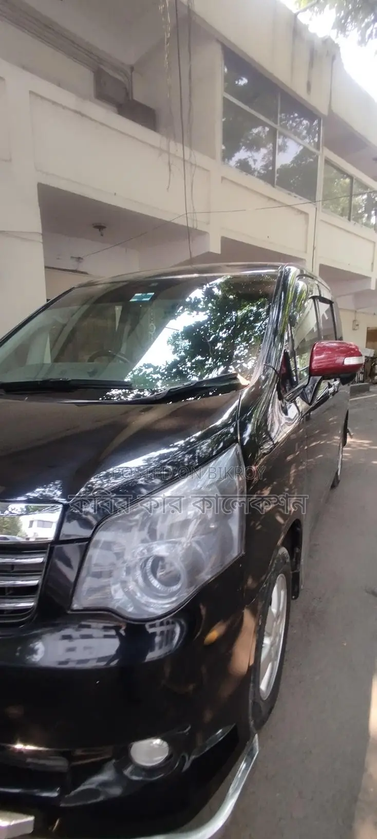 Toyota Noah Black 2007