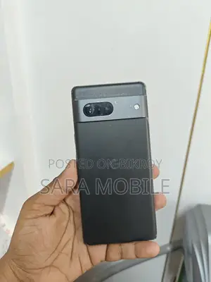Google Pixel 7 . (Used)