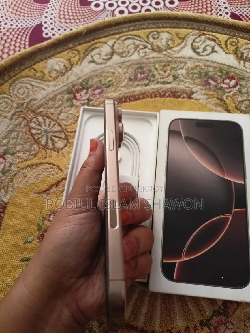 Apple iPhone 16 Pro Max . (Used)
