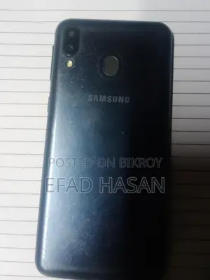 Samsung Galaxy M20 . (Used)