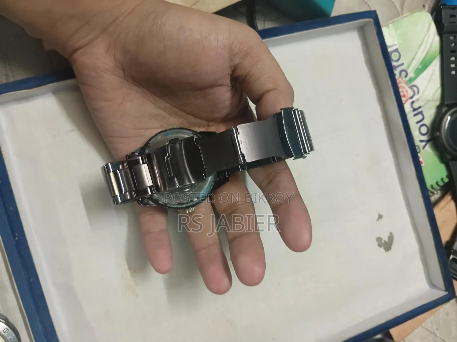 এনালগ সিস্টেম ঘড়ি