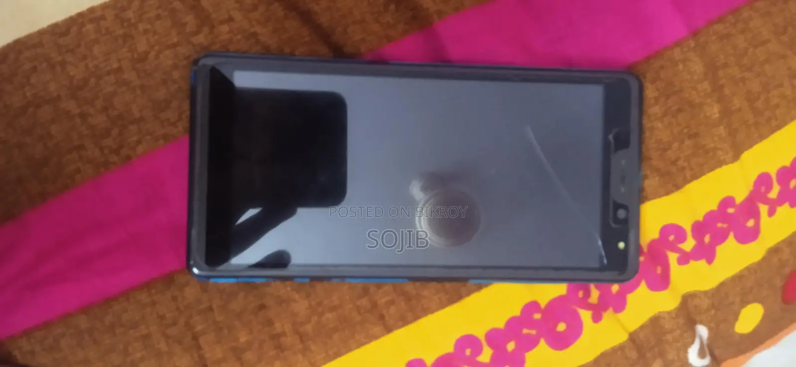 OnePlus 8 Pro (Used)
