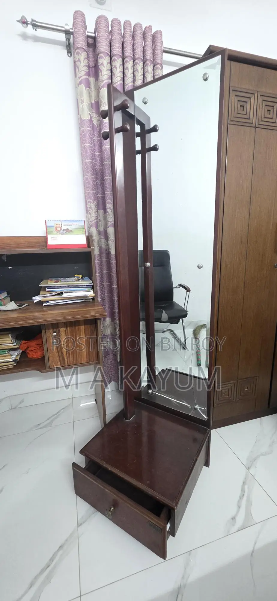 Small Dressing Table