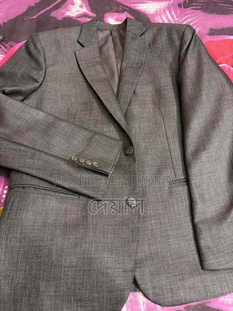 সুট ৩ পিস