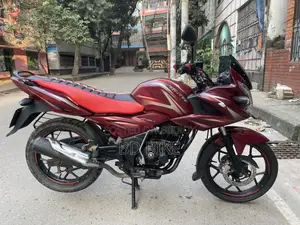 Bajaj Discover F-150 2016