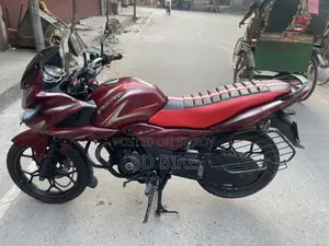 Bajaj Discover F-150 2016