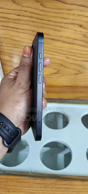 Apple iPhone 16e 512 GB Black