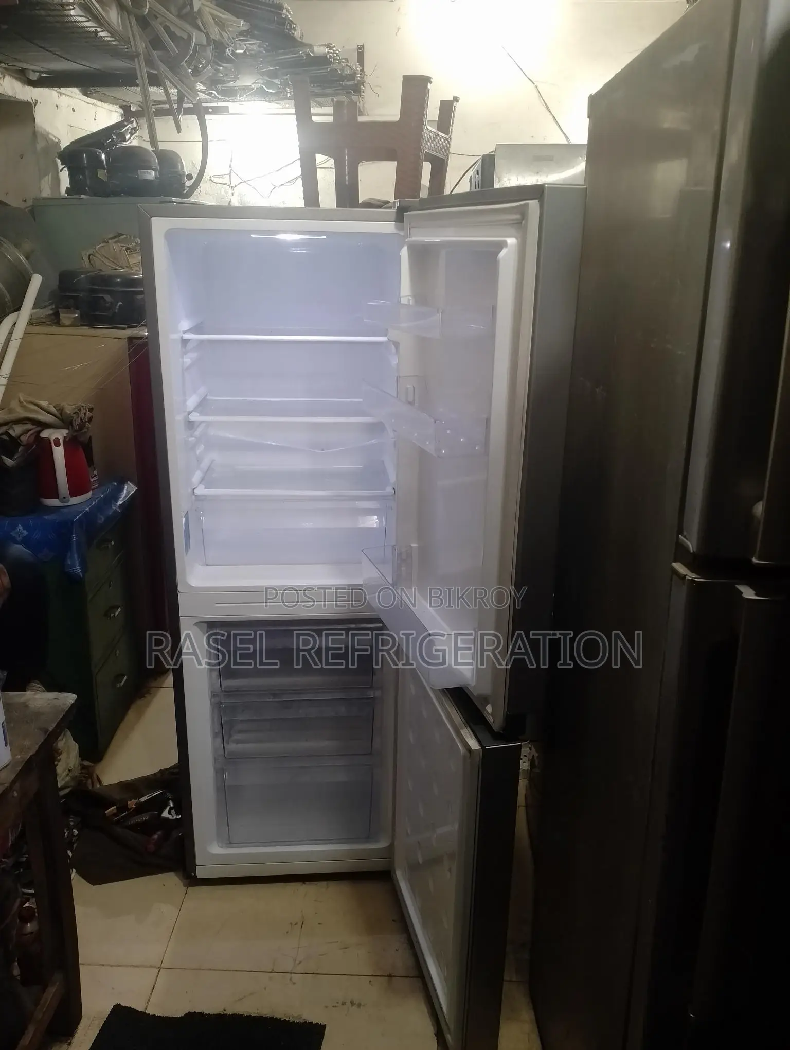 সব কিছু ওরজিনাল আছে 14 CFT inverter Samsung ফিরিজ বিক্রি করা হবে