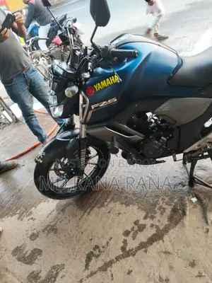 Yamaha FZS-FI V3 2021