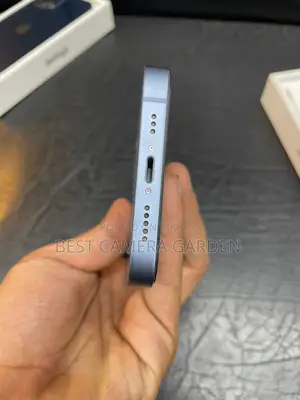 Apple iPhone 14 (Used)