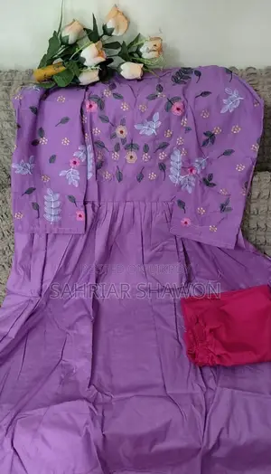 Looking for comfort? We bring you a very comfortable 2-piece set.
