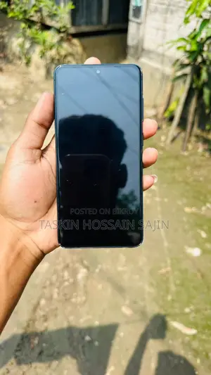 Samsung Galaxy S21 FE 5G (Used)