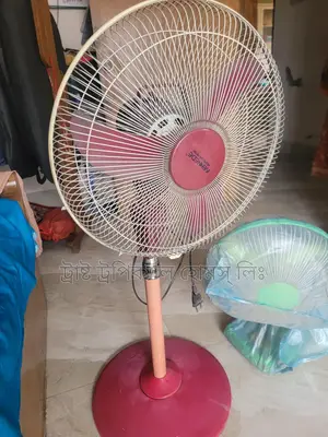 স্ট্যান্ড ফ্যান