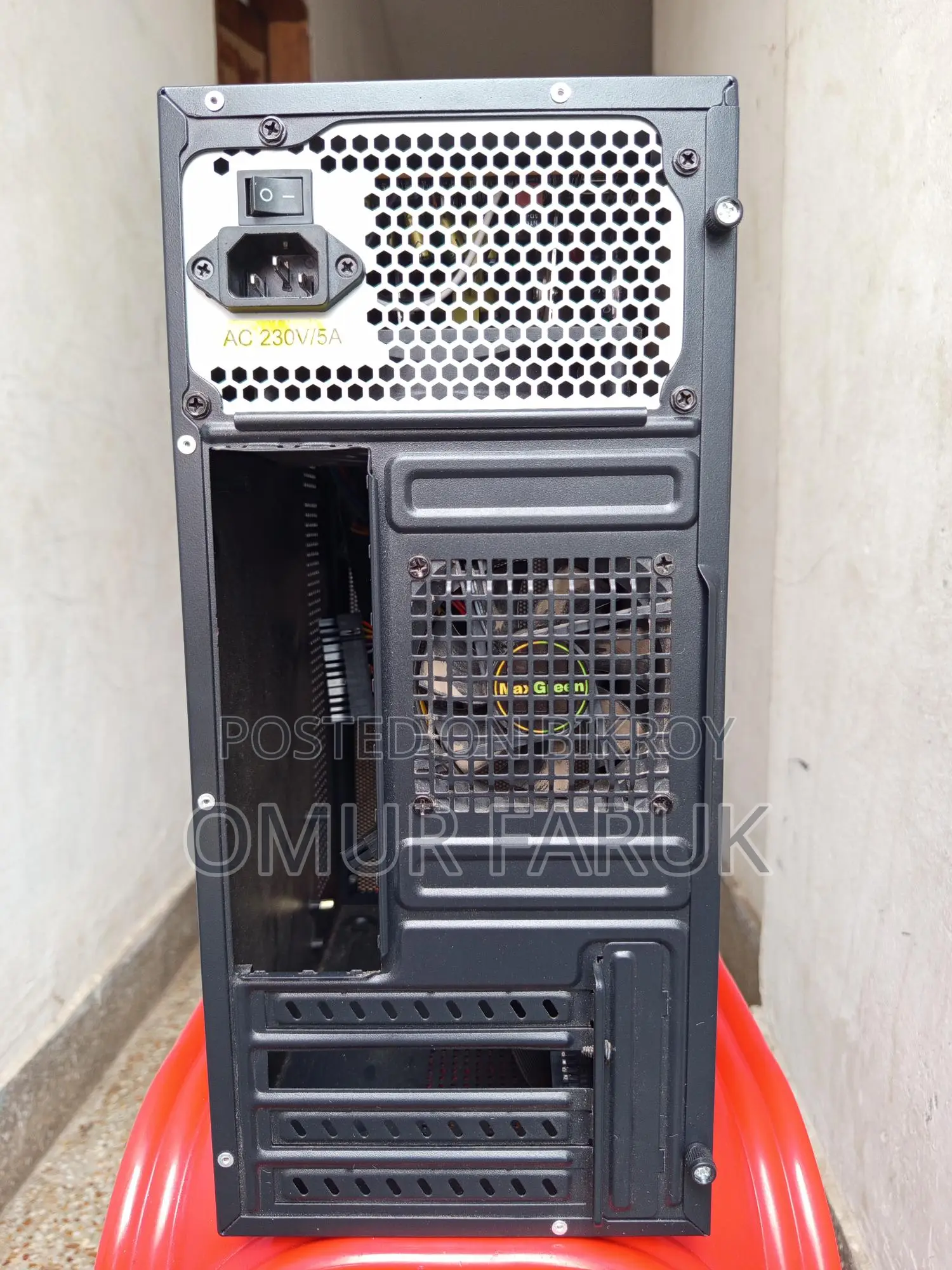 Max Green Office Casing for PC with 200W Power Supply.