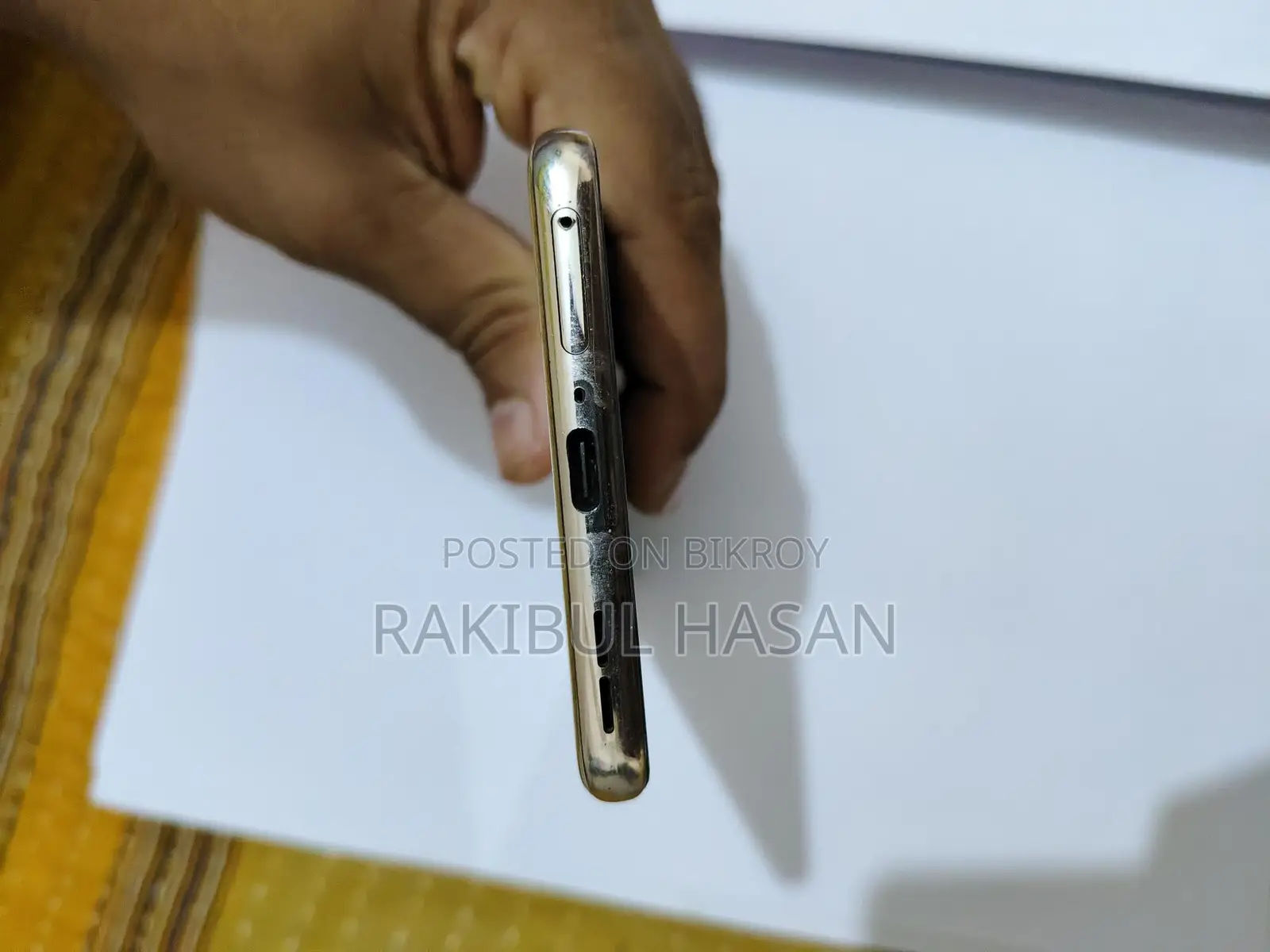 অপো রেনো৯ ৫১২ জিবি গোল্ড