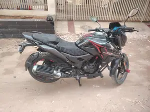 Honda X Blade . 2021