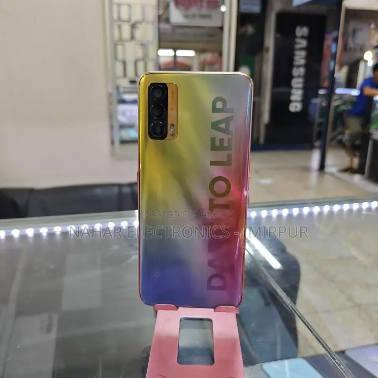 Realme X7 5G 6/128GB FridayOFF (Used)