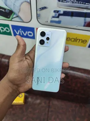 Realme 9 8+8 128 (Used)