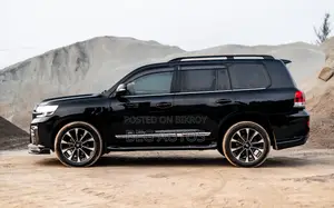 Toyota Land Cruiser Vx-V8 2015