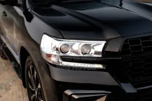 Toyota Land Cruiser Vx-V8 2015