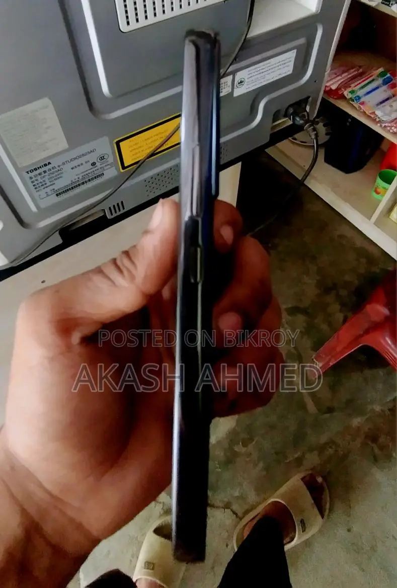 স্যামসাং গ্যালাক্সি এস২২ ৫জি ১২৮ জিবি কালো
