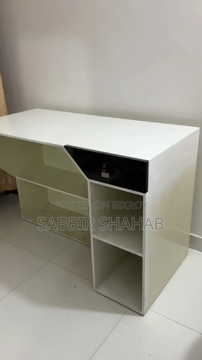 Computer Table White Colour