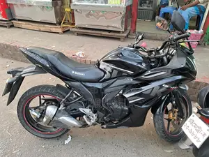 Suzuki Gixxer SF 2020