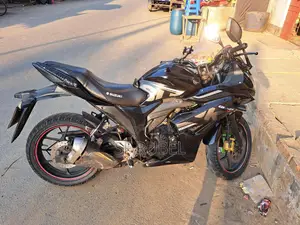 Suzuki Gixxer SF 2020