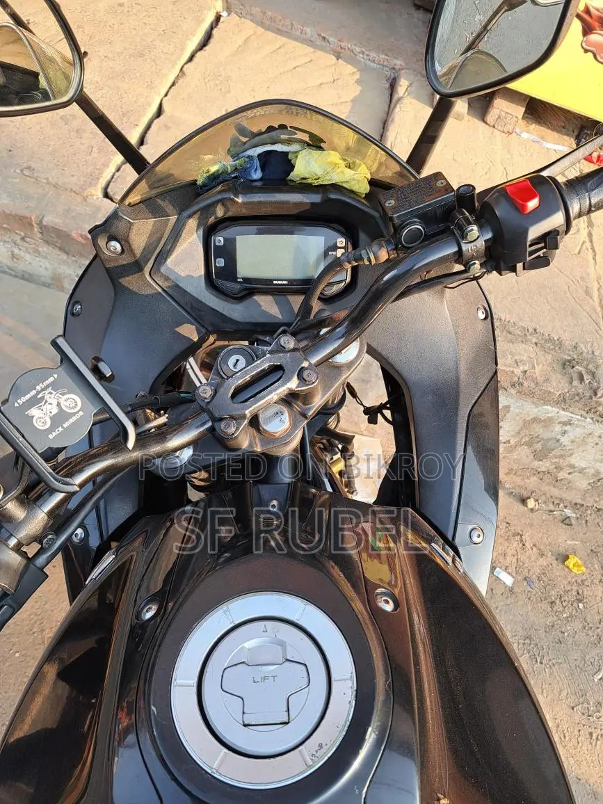 Suzuki Gixxer SF 2020