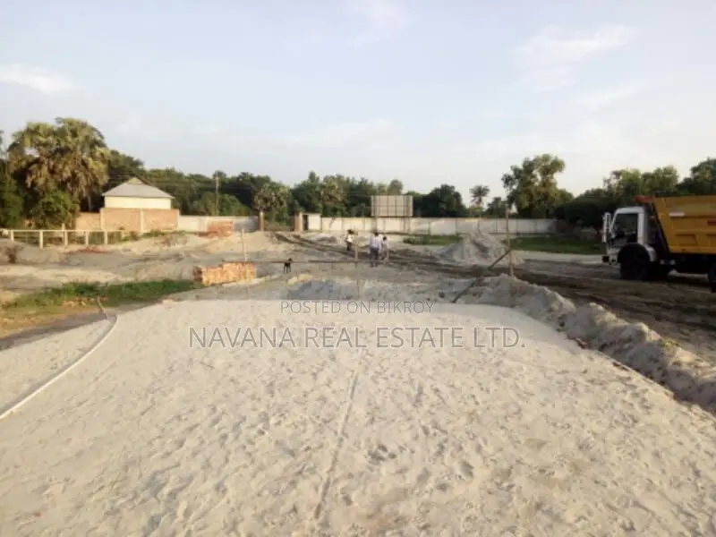 Navana's plot sale 5 katha beside purbachal