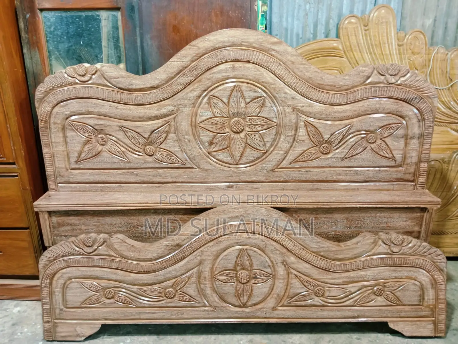 6x7 Solid 2.5-inch Bed