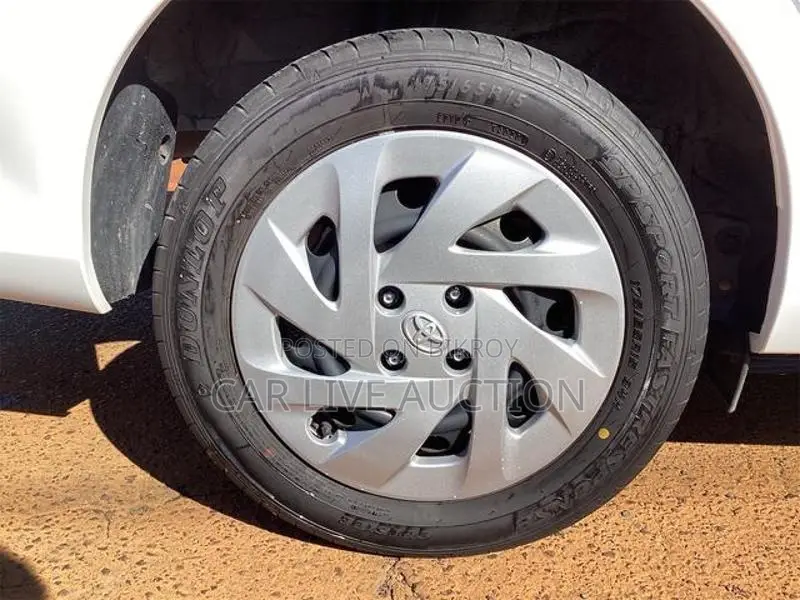 Toyota Axio Non Hybrid EX pack 2021