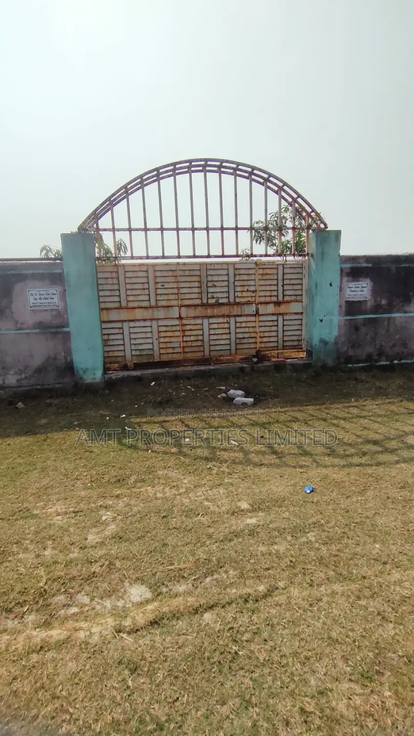 Land shares for sale. Registration date 16/04/26, InshaAllah.